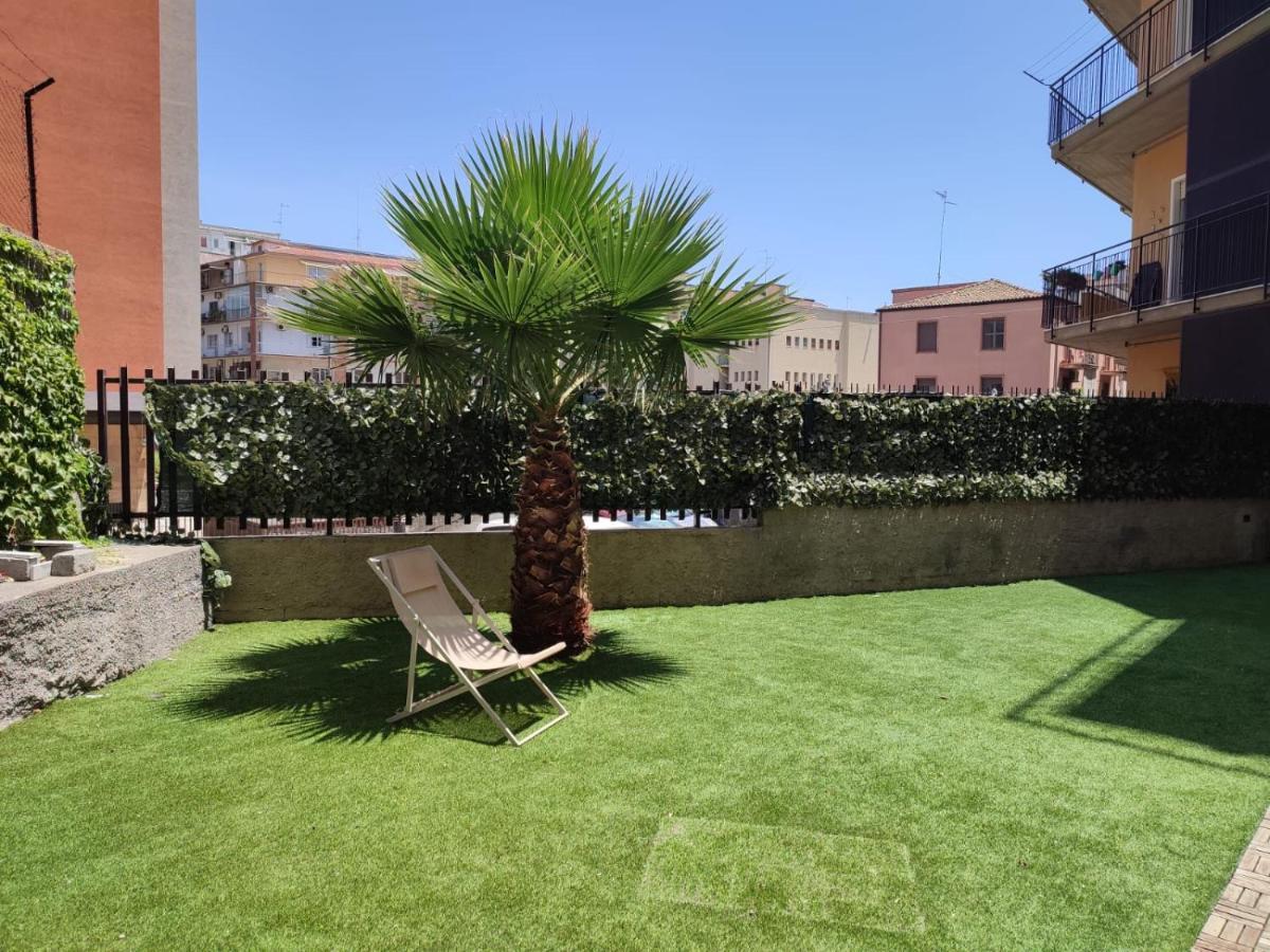 Appartamento incantevole con parcheggio e giardino Catania Esterno foto
